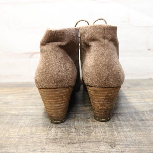 Dr. Scholl's Wedge Heel Bootie Size 8 - Picture 4 of 7